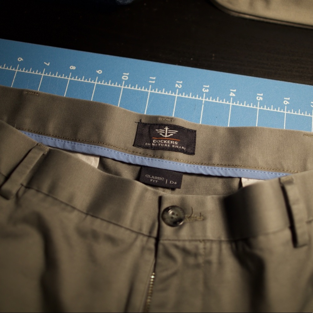 Dockers Signature Khaki Classic Fit Pants - 40X29